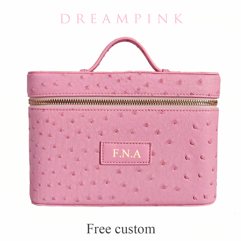 Luxury Skincare Organizer - กระเป๋าเครื่องสำอางสุดหรูหราลายหนังนกกระจอกเทศสำหรับผู้หญิง พร้อมช่องใส่ของขนาดใหญ่ สามารถสลักชื่อได้ พร้อมหูหิ้ว กระเป๋าใส่เครื่องสำอางสำหรับเดินทาง